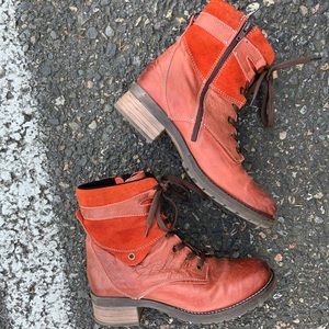 Dromedarias Combat Boots